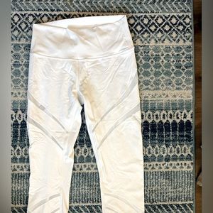 Lululemon White Capris